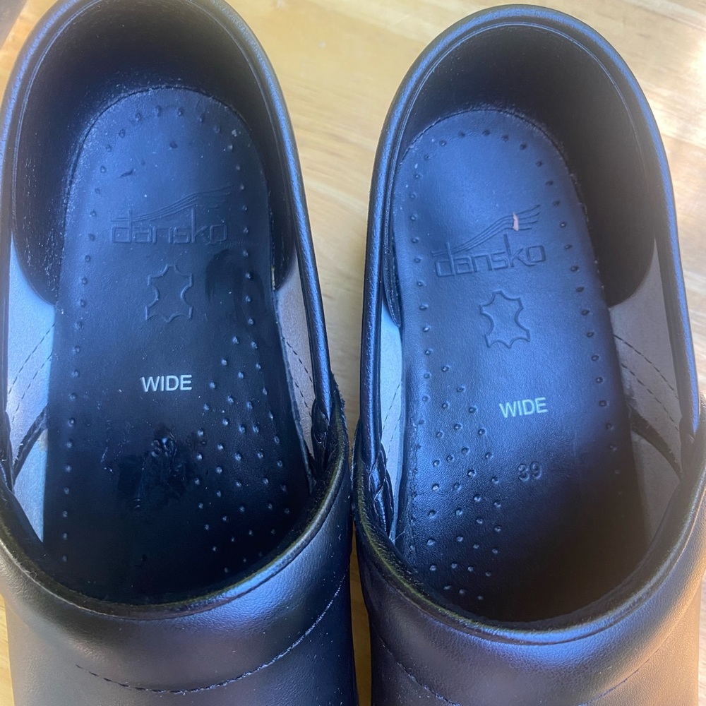 39 Wide Dansko Black Oiled Clog